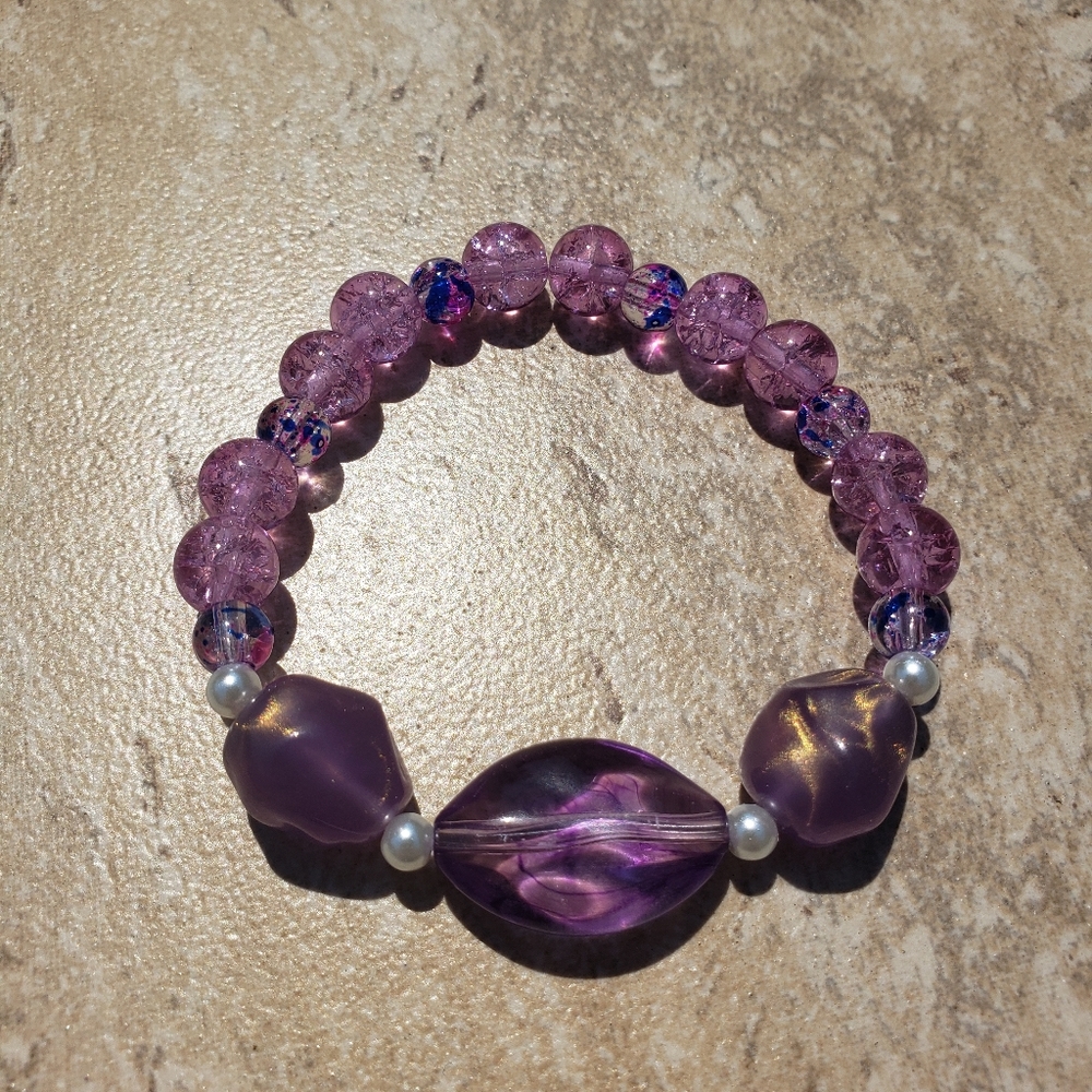 Bracelets - Picture 7 of 12